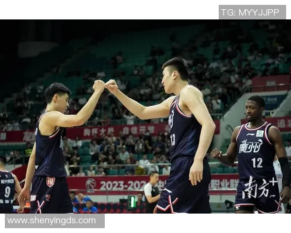 2017年CBA赛季吉林队对阵山东队精彩回顾与赛后分析