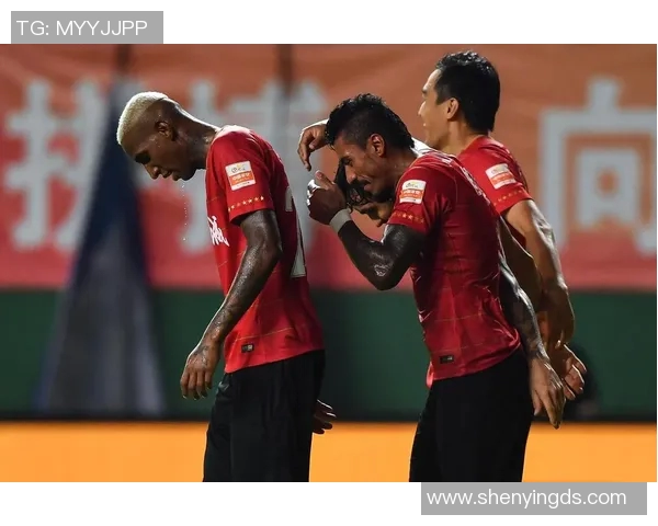 中国与韩国足球对决章鱼直播全程解析精彩瞬间